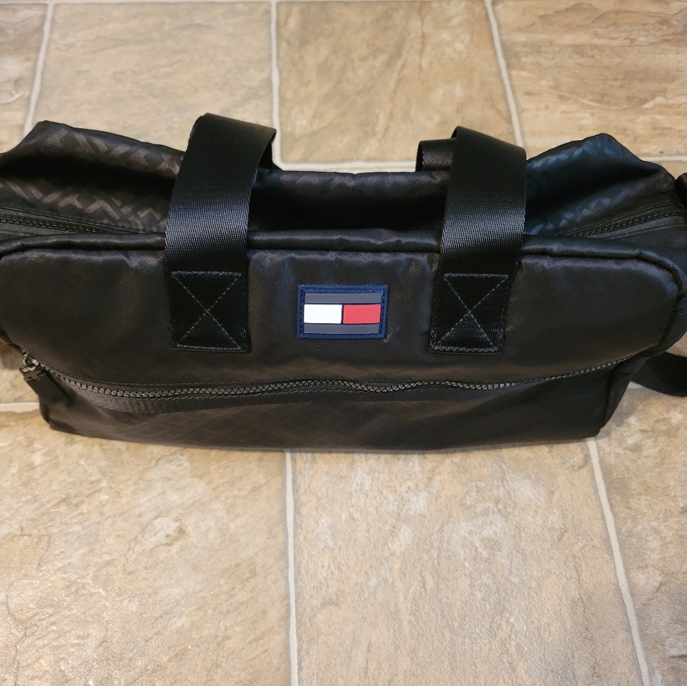 Tommy Hilfiger Weekender Bag